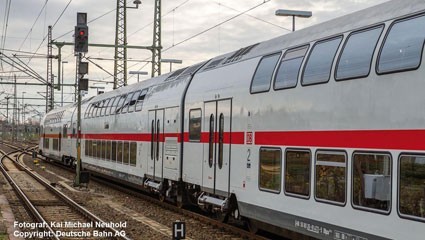 Trains miniatures : matériel remorqué - VOITURE 2ETAGES IC 1CL DB-H0-P