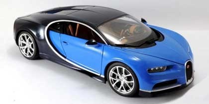 Miniature automobile - Bugatti Chiron Bleue- 1/18 -Burago