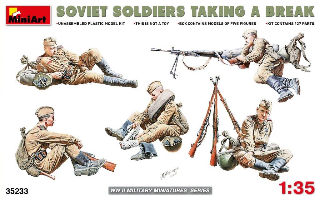 Figurines - Soldats soviétiques prenant une pause (Seconde Guerre mond