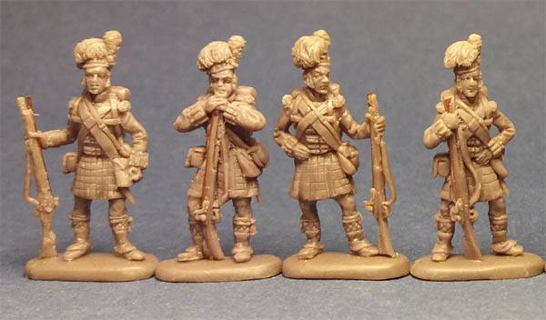 Figurines - Highlanders napoléoniens debout à la facilité-1/72-Strelet