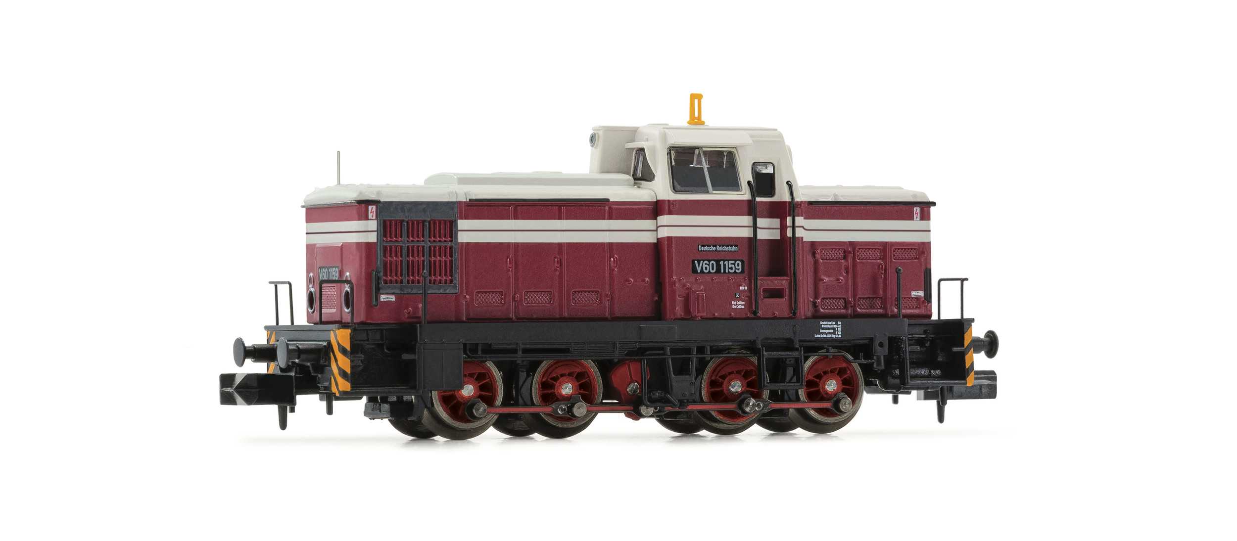Trains miniatures : locomotives et autorail - Locomotive de manœuvre d