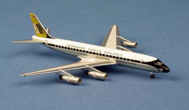 Miniature d'avion - Seaboard World Douglas DC8-55 N801SW- 1/400 -AeroC